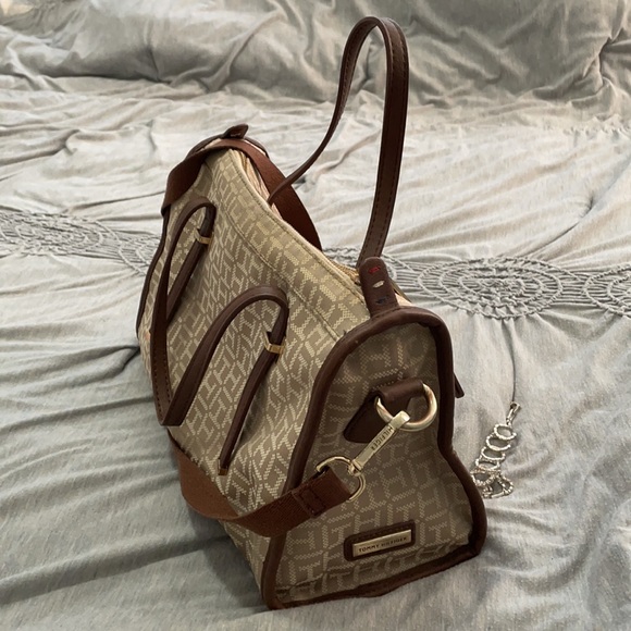 Shoulder Bag - Picture 2 of 6